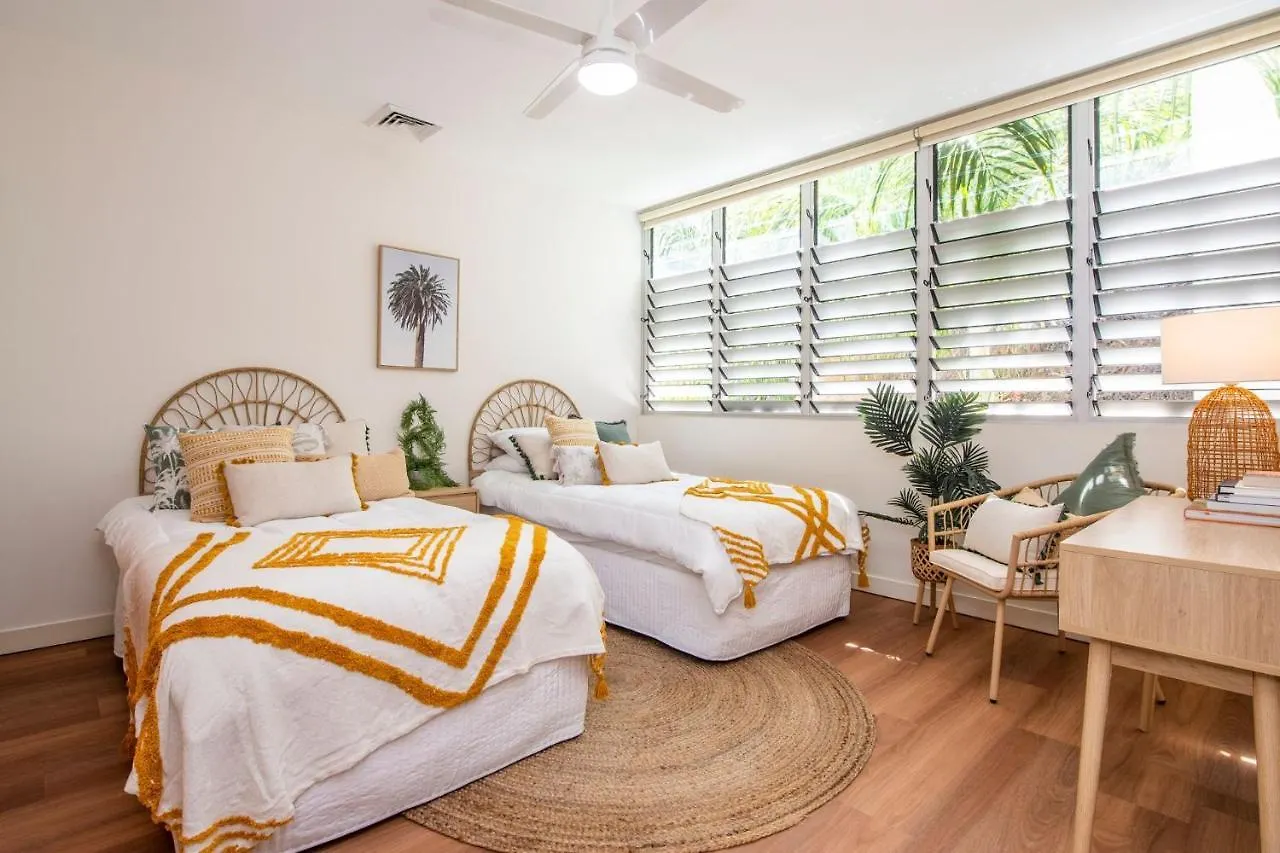 1 Bright Point Apartment 1307 Nelly Bay 0*,  Austrália